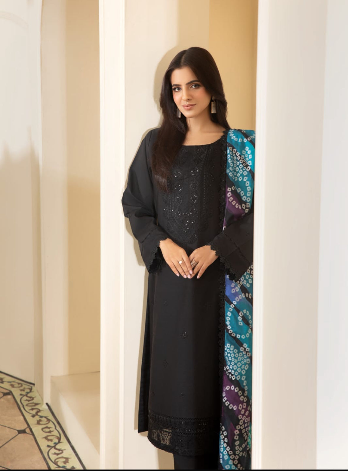 Black sequence work outfit with multicolour duppata (EL0BMD)