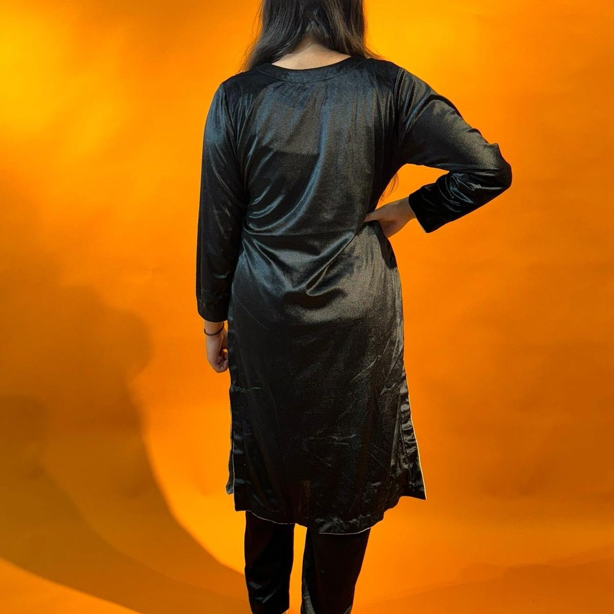 ELWC-003 Women's Velvet Two-Piece Winter Suit in Black - Comfort wear