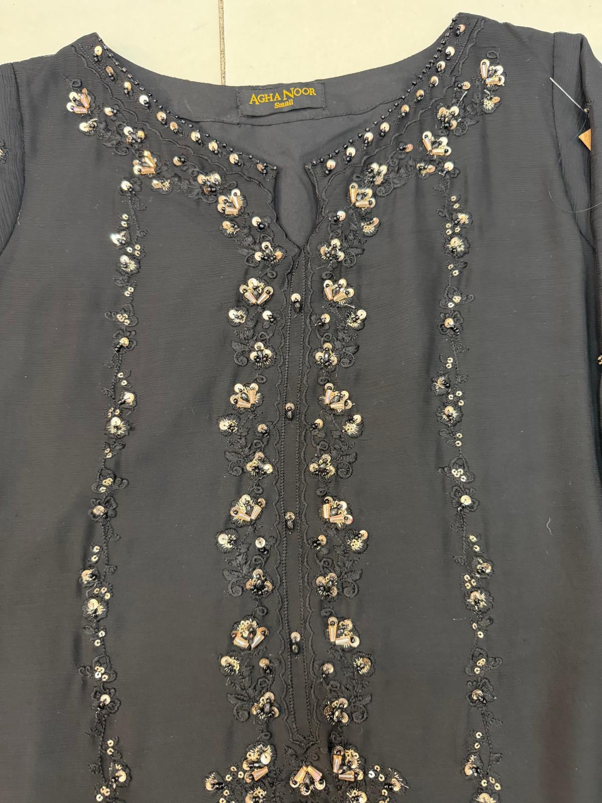 Black light beaded outfit (AghaNoor) EL0AG2