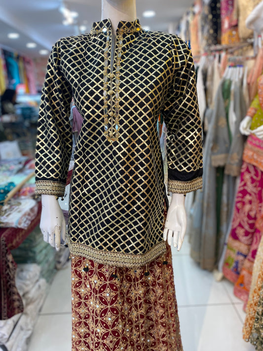 Black Embroidered Kurti with Collar Look