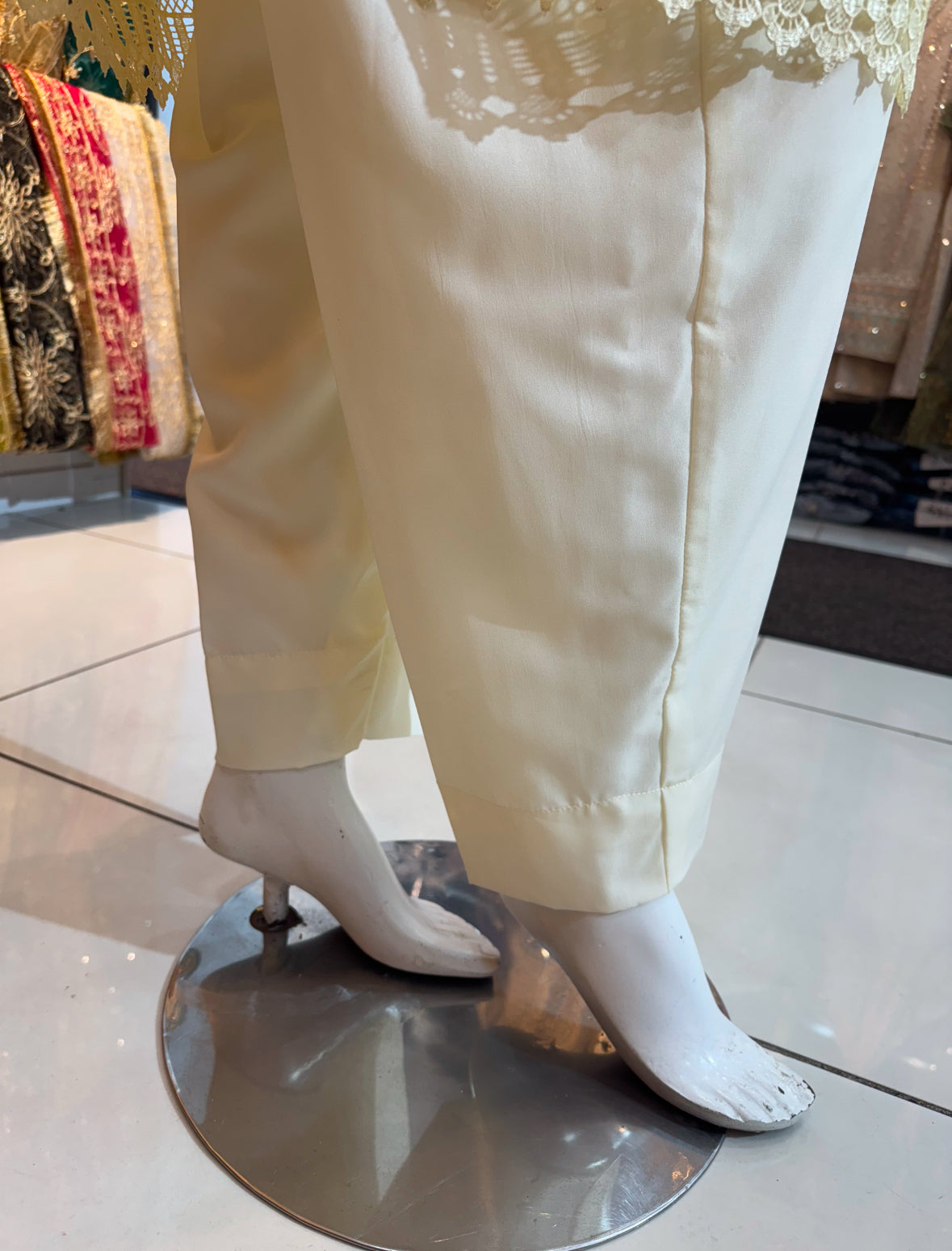 Off White - Thread Work Eid Outfit - ELRR133