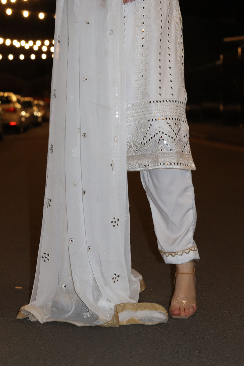 White Shalwaar kameez Formal Wear with Mirror Work - 3 PC - ELRR085