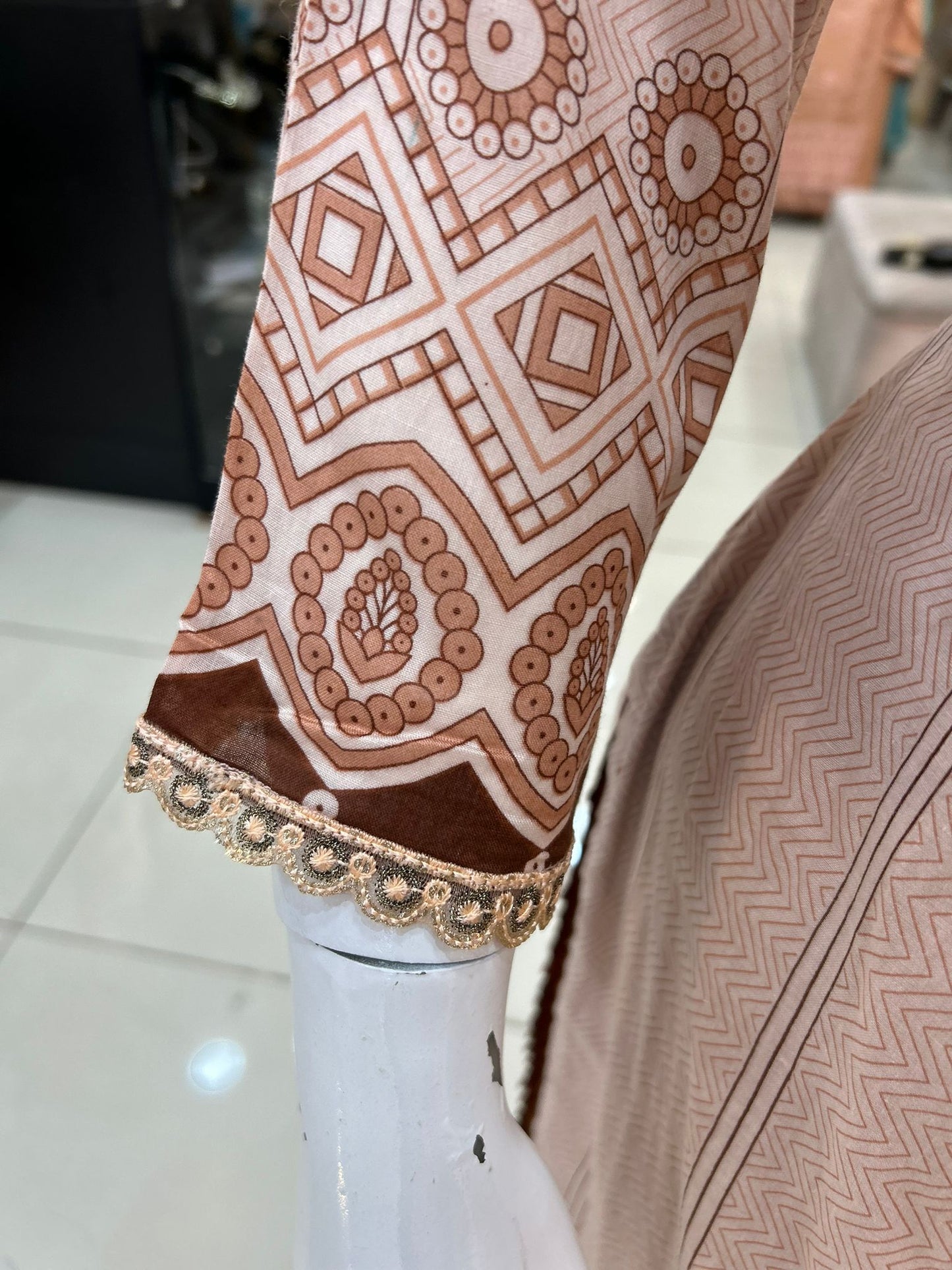 Brown Thread-Work Neckline Casual Wear - ELRR018