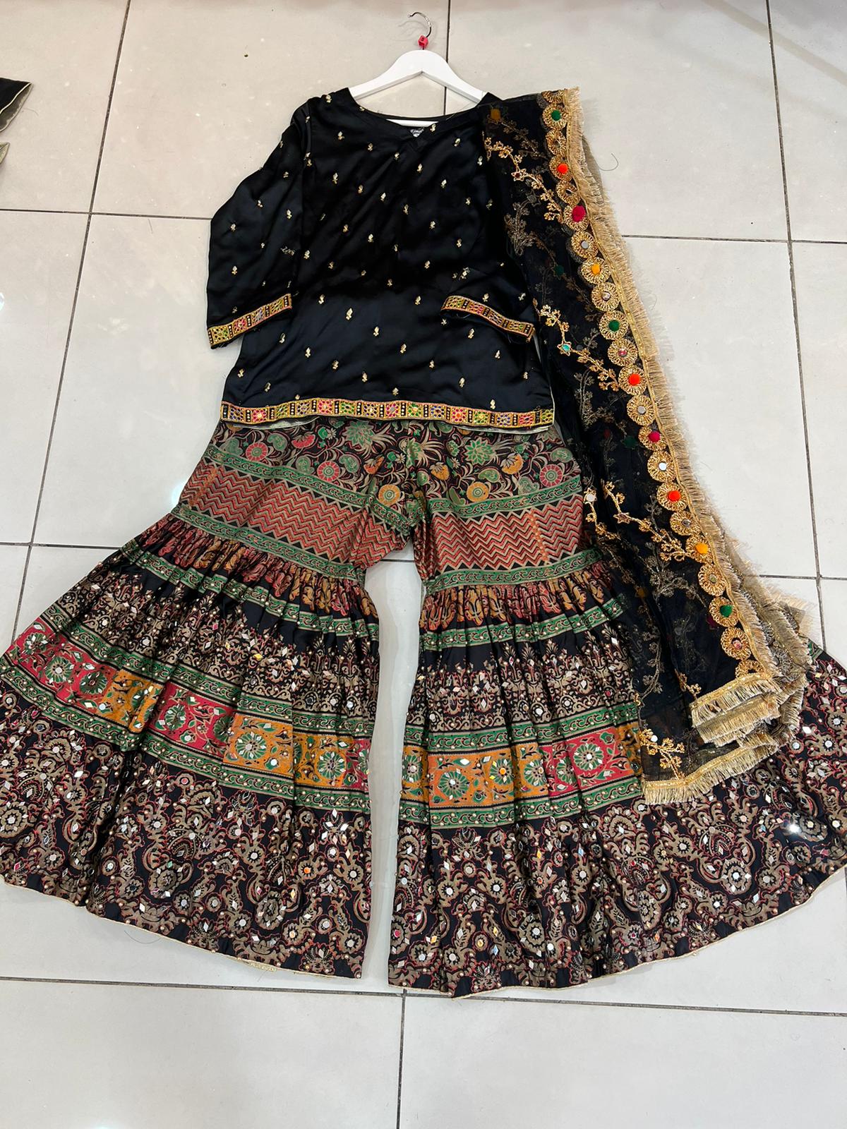 Black Mehndi Gharara Set