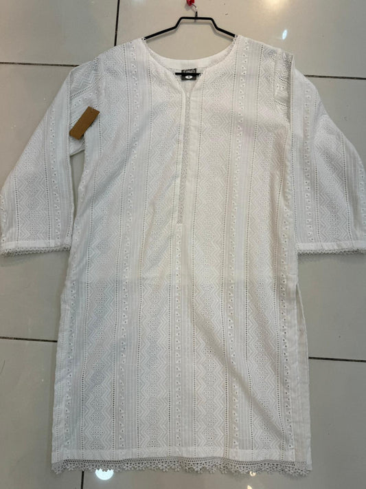 White Chikankari 1 pc Kurta