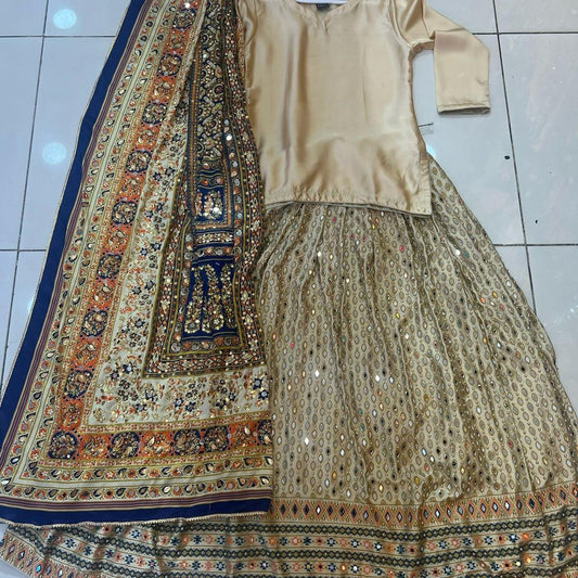 Beige lehnga mehndi outfit