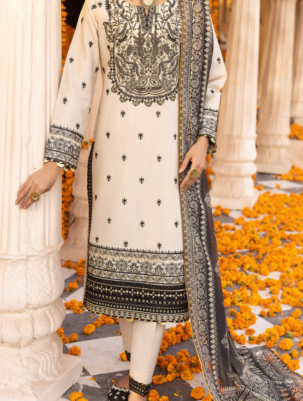 Casuallite White Pakistani original designer Outfit - ELCL004